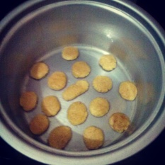 We made our cookies in the rice cooker, because we don't have an oven. 